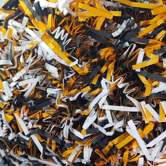 🎃 CLEARANCE Halloween Paper Shred 0.11kg 4 oz 113g - Picture 2 of 8